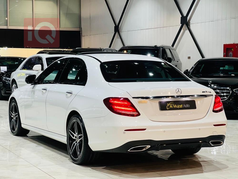 مرسيدس بنز E-Class